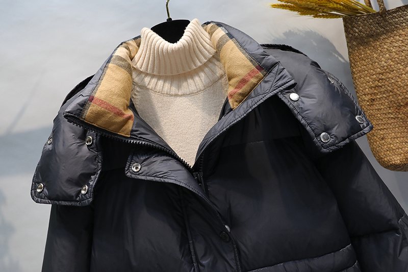 ANAS PLAYTRYHYNCHOS Quilted Long Down Jacket with Detachable Hood