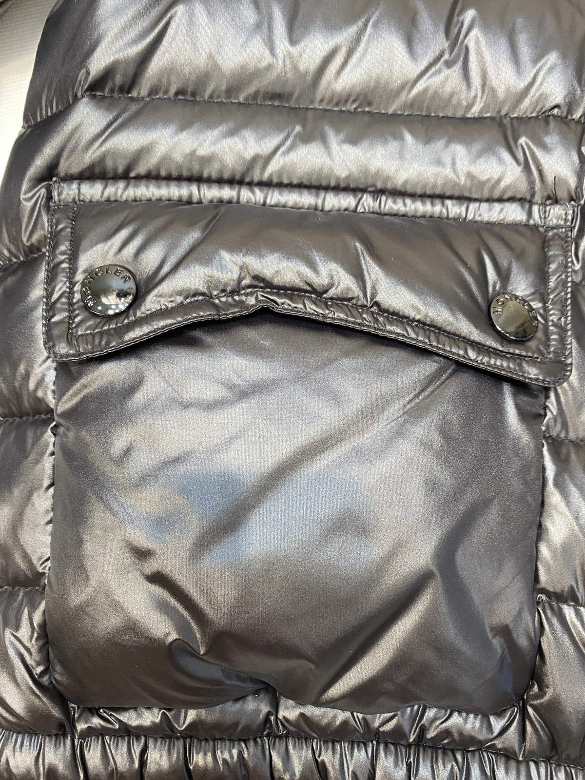 Moncler Women's Quilted Stand-Collar Short Down Jacket