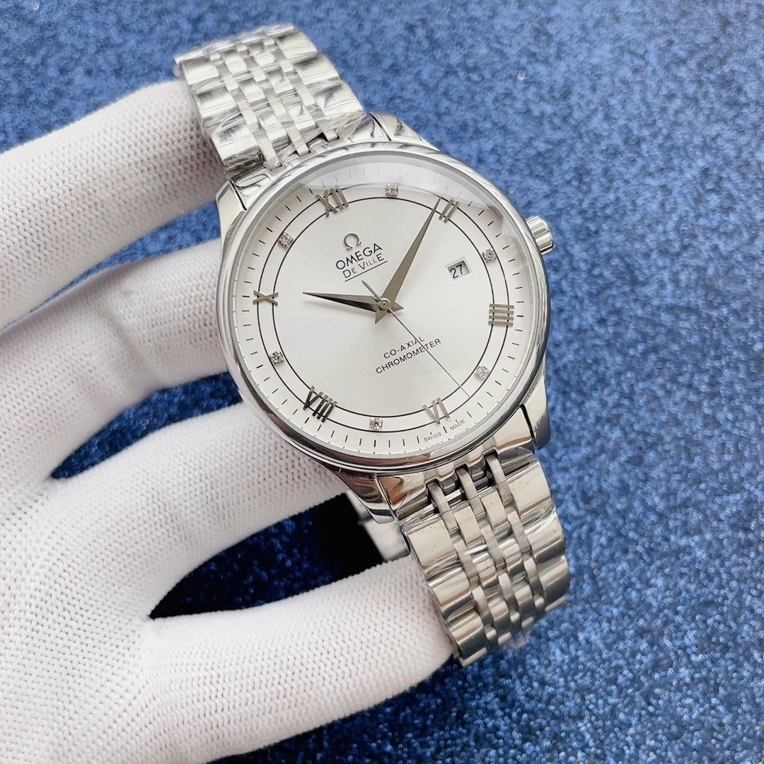 OMEGA White Dial Metal Bracelet Watch