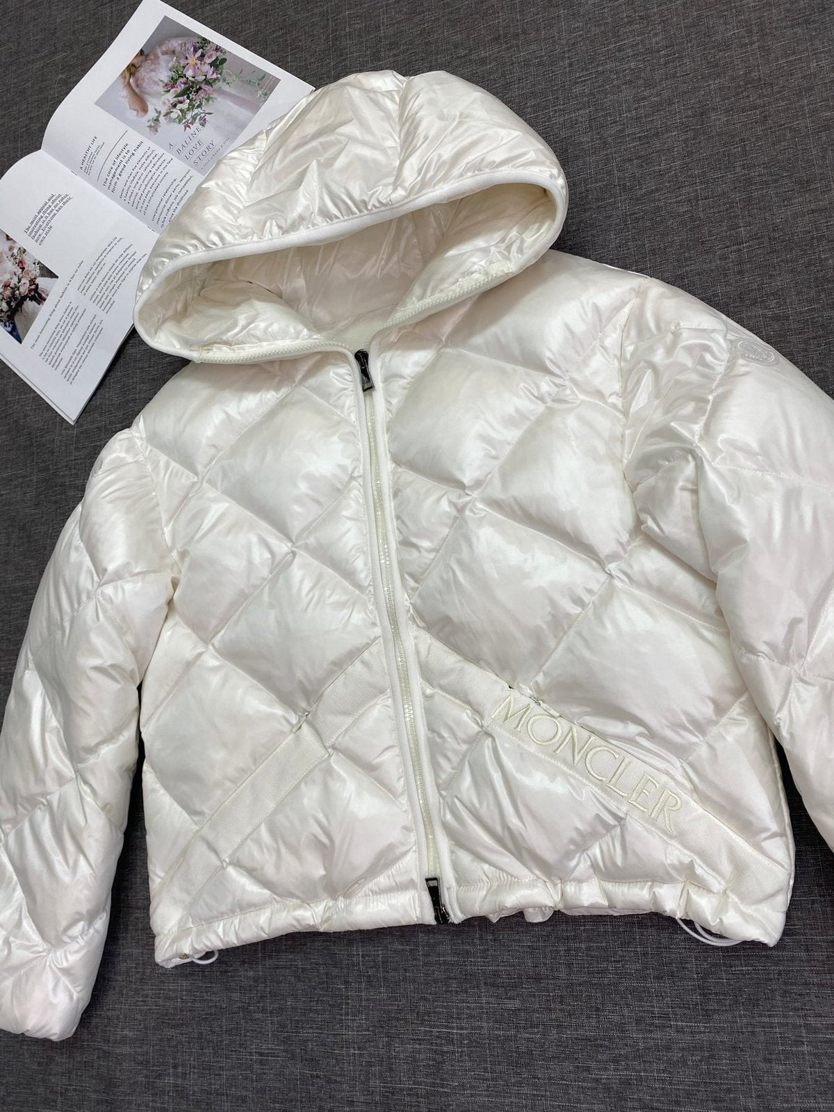 Moncler Women's Hooded Diamond-Quilt Puffer Coat