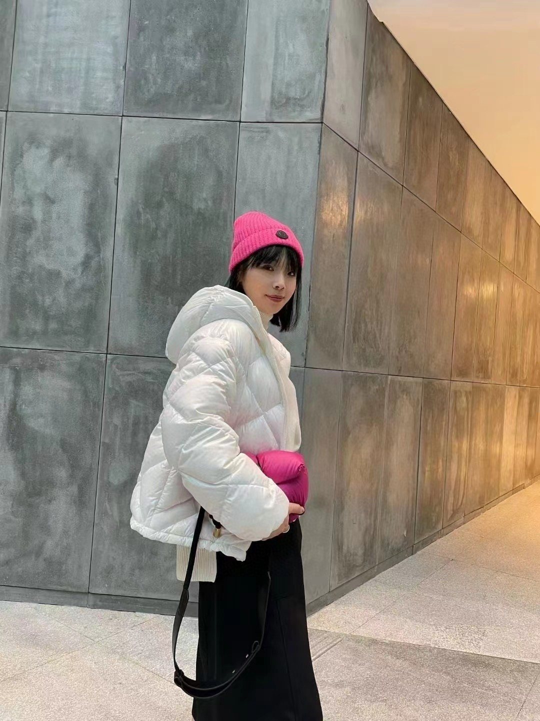 Moncler Women's Hooded Diamond-Quilt Puffer Coat