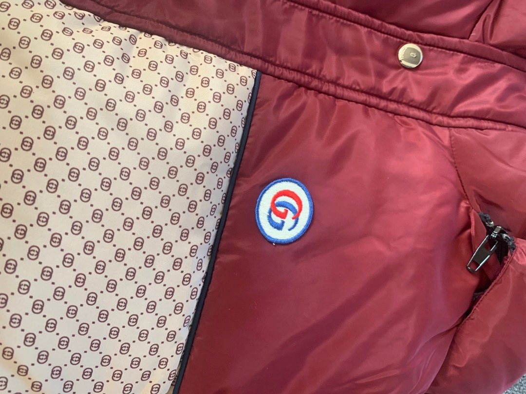 GUCCI Burgundy Monogram Color-Block Hooded Short Down Jacket