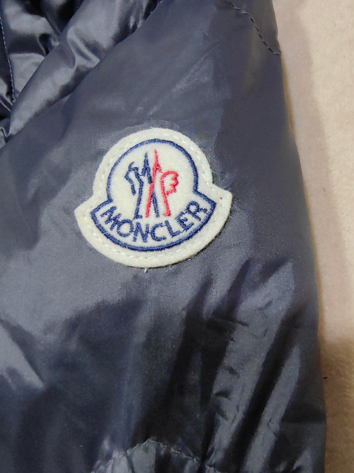 Moncler Women's Fur-Trim Hood Belted Short Down Coat