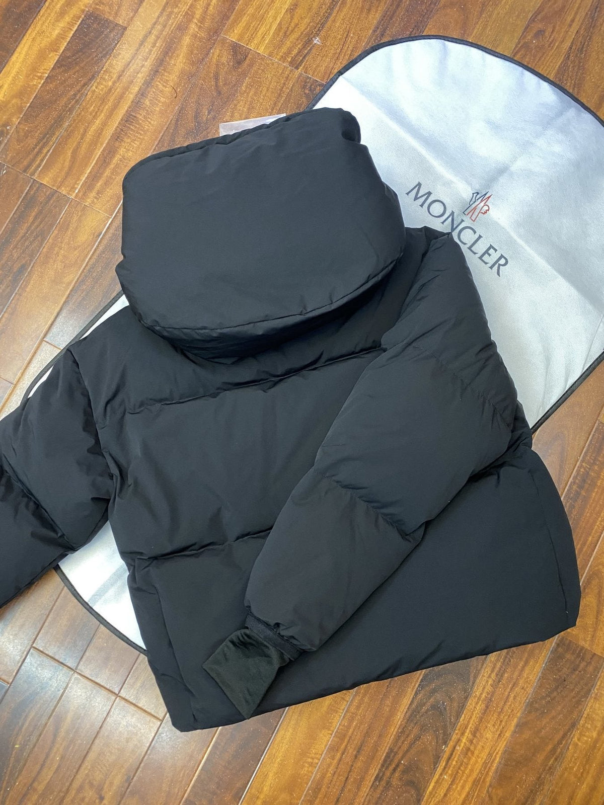 Moncler Cropped Hooded Puffer Coat