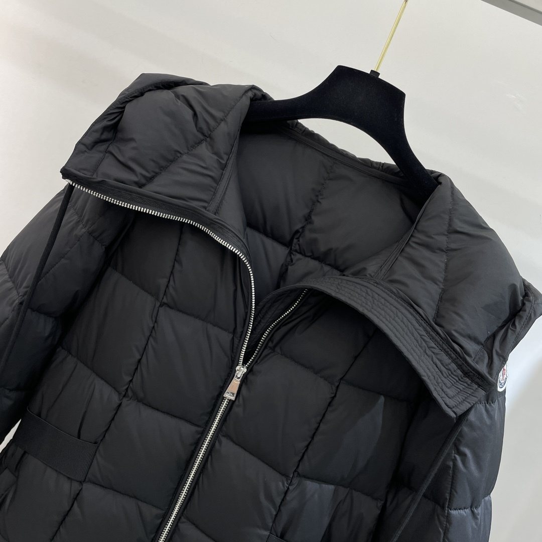 Moncler Women's Black Long Hooded Quilted Puffer Coat