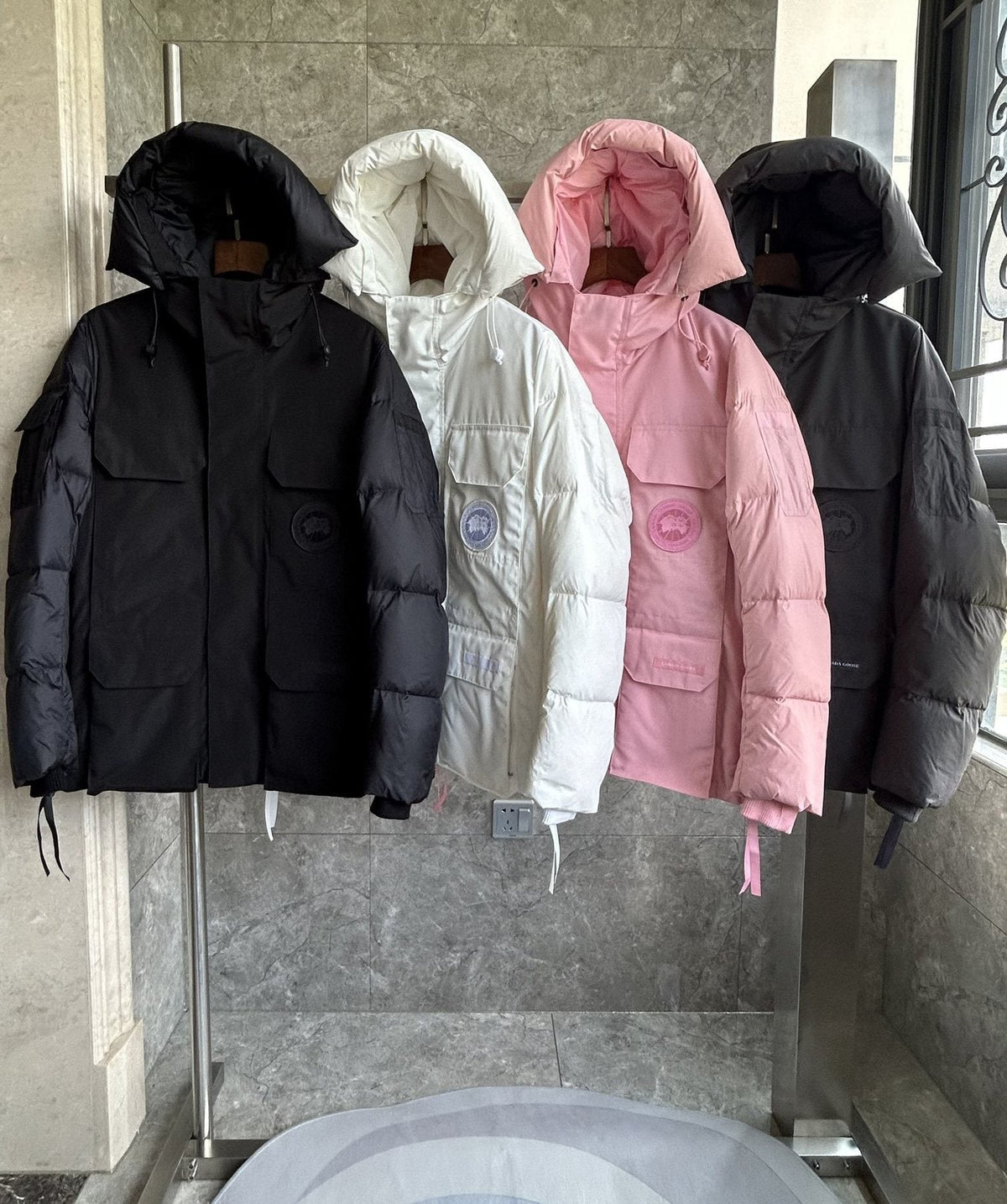 Canada Goose Men's Hooded Quilted Puffer Jacket