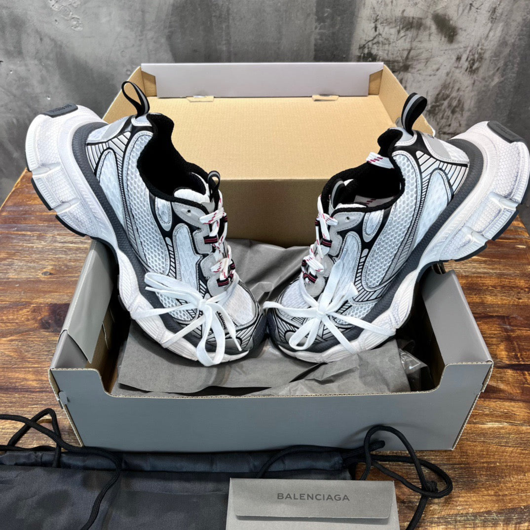 BLCG Sneakers