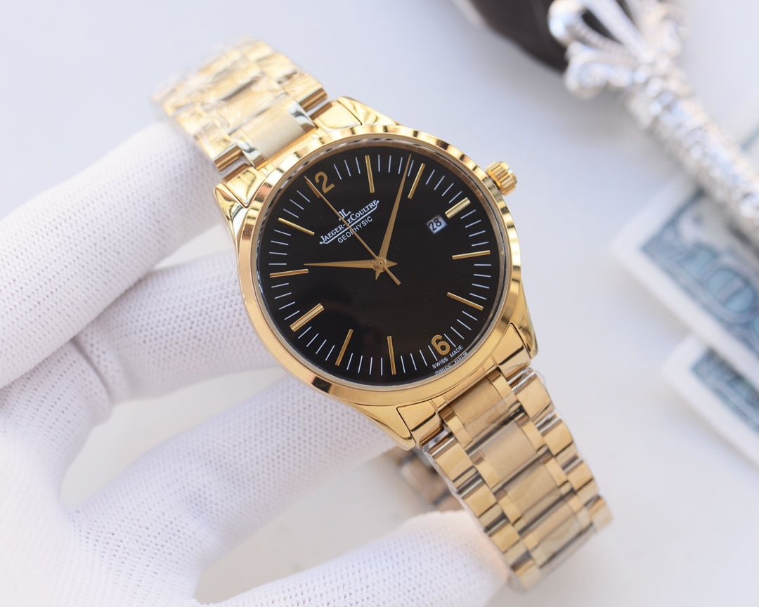 Jaeger-LeCoultre Gold Black Dial Bracelet Watch